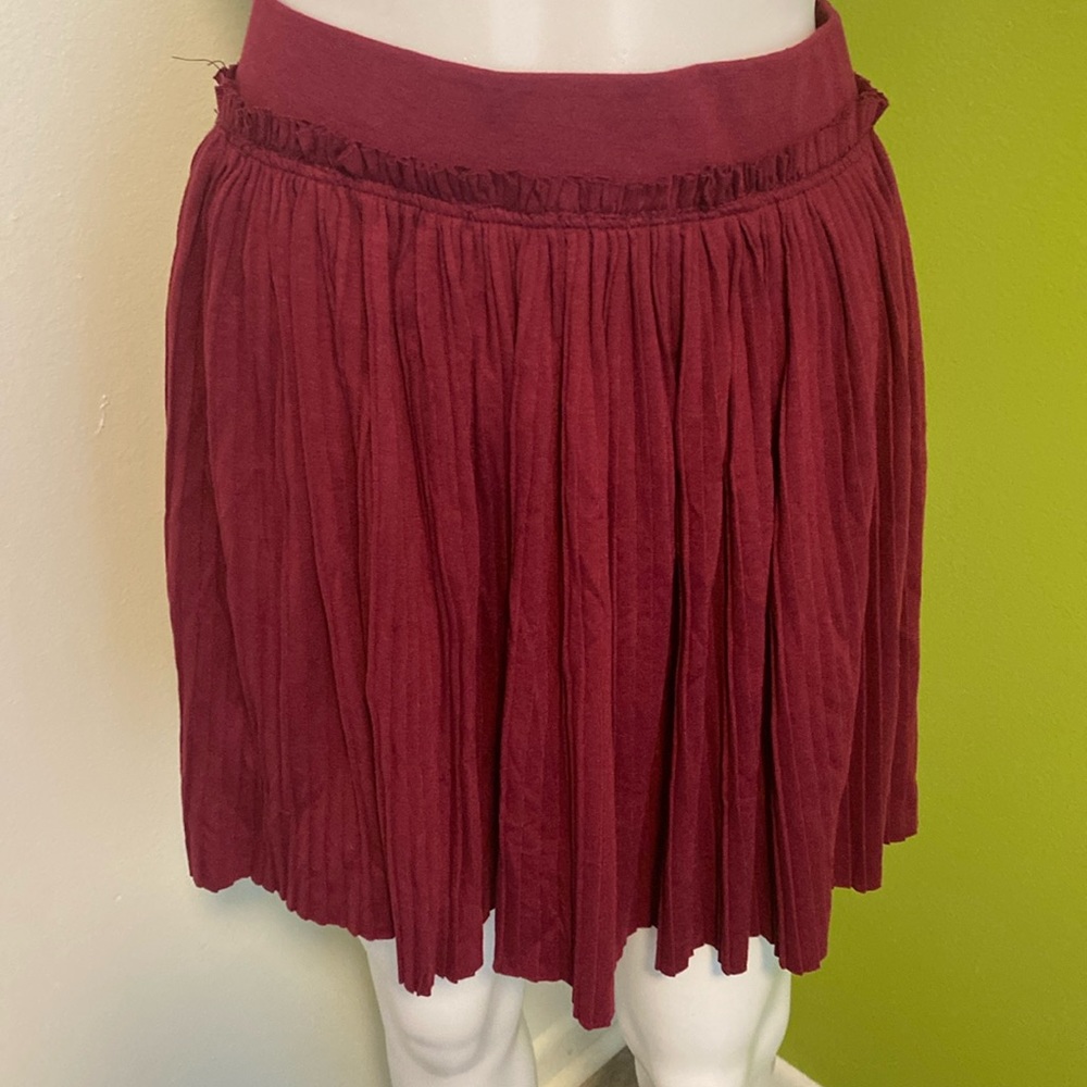 Mustard Seed burgundy mini skirt